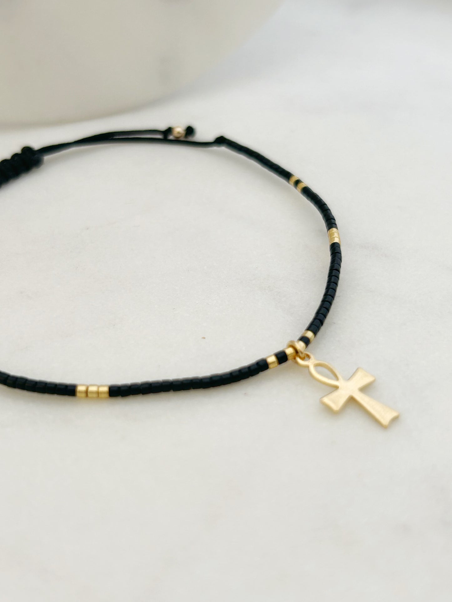 Pulsera hilo ajustable de mostacillas Miyuki negras, Cruz egipcia bañada en oro de 18 kilates,joyas de oro para mujer, accesorios